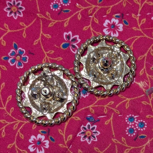 Vintage Estate Statement Earrings Amethyst Rhinestone Medallion Gold Tone MCM - Picture 3 of 5